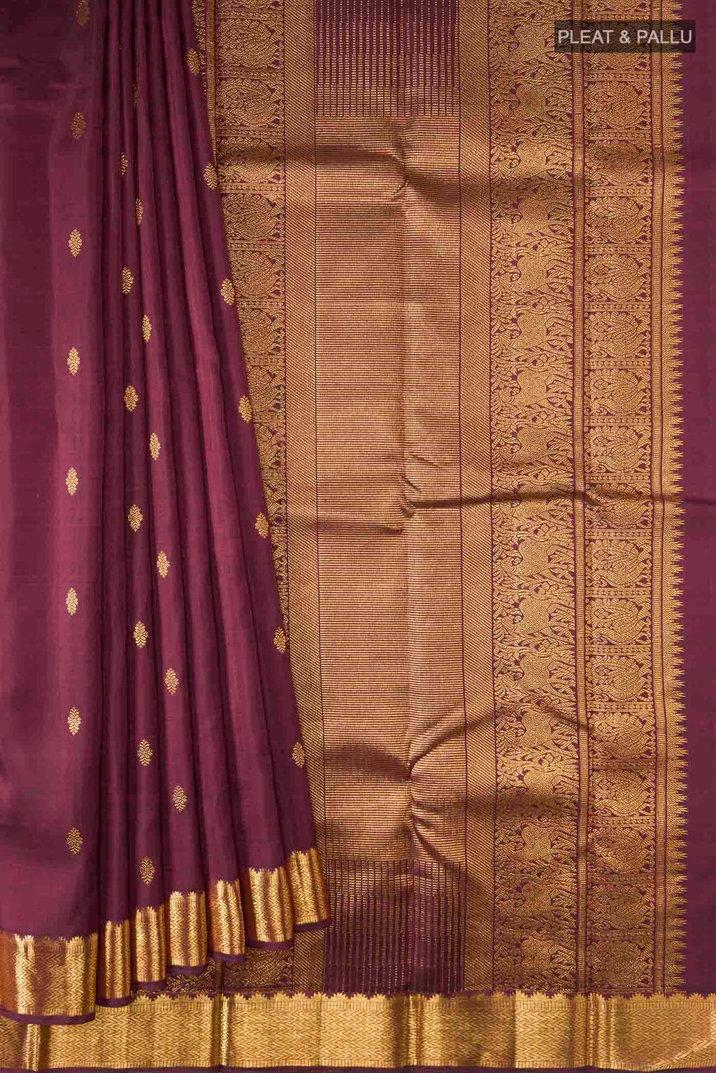 pleats pallu