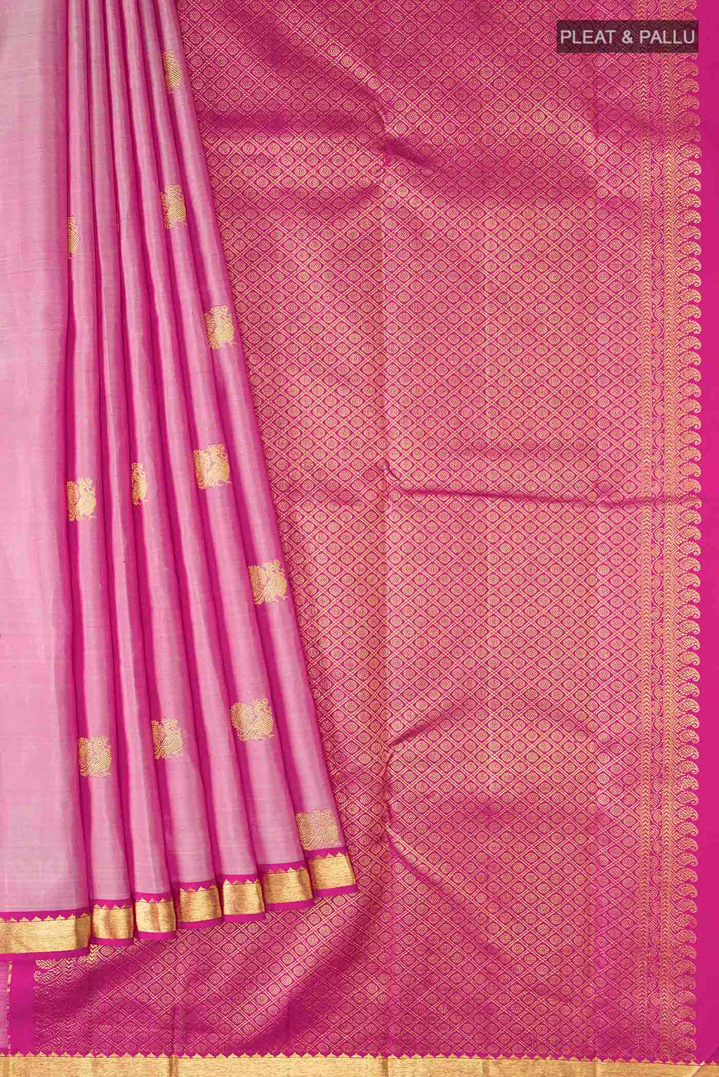 pleats pallu