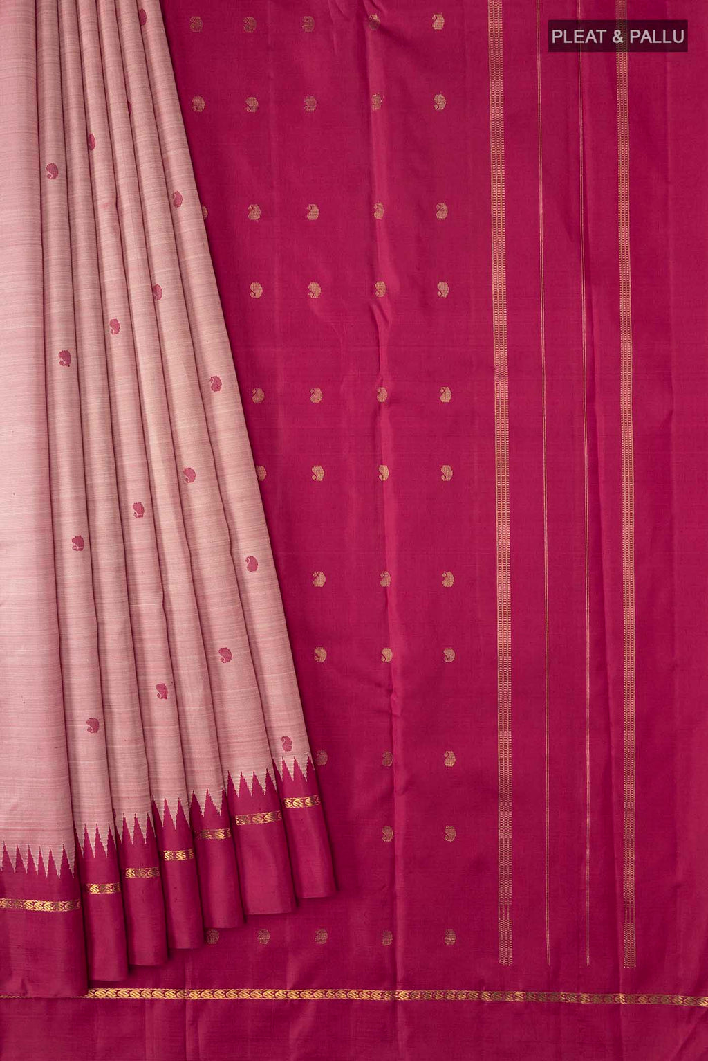 pleats pallu
