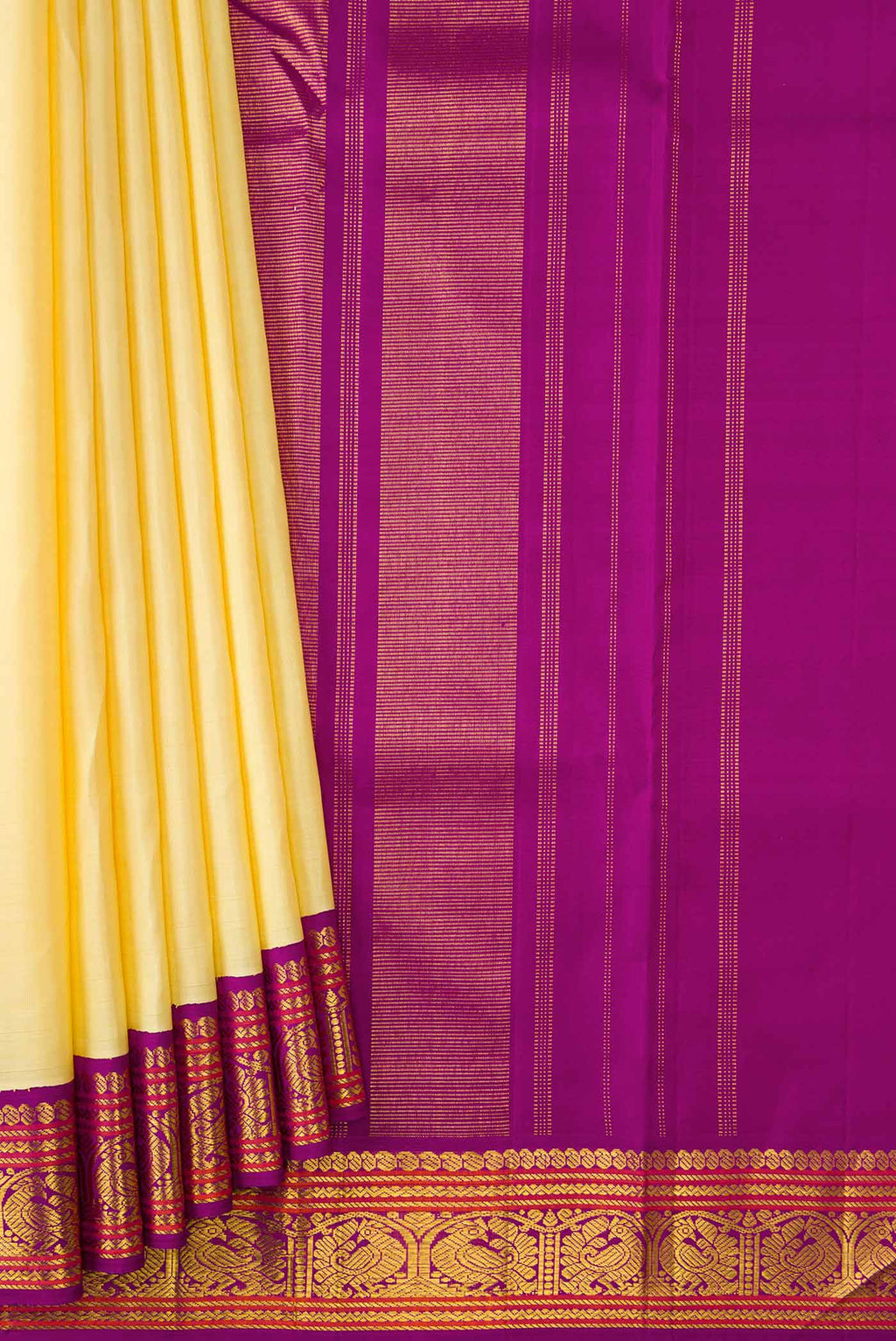 pleats pallu