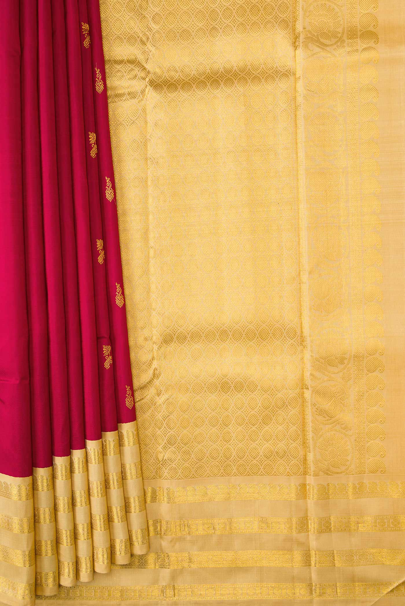 pleats pallu