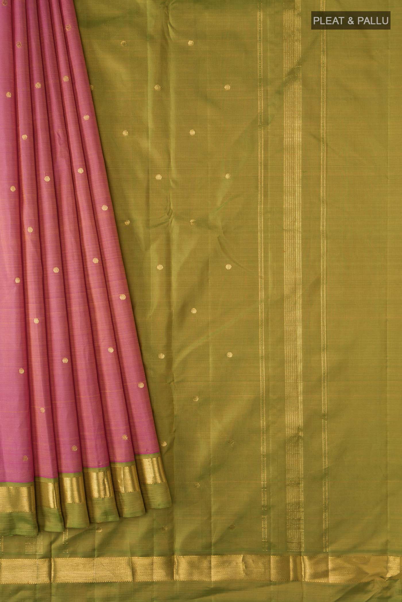 pleats pallu