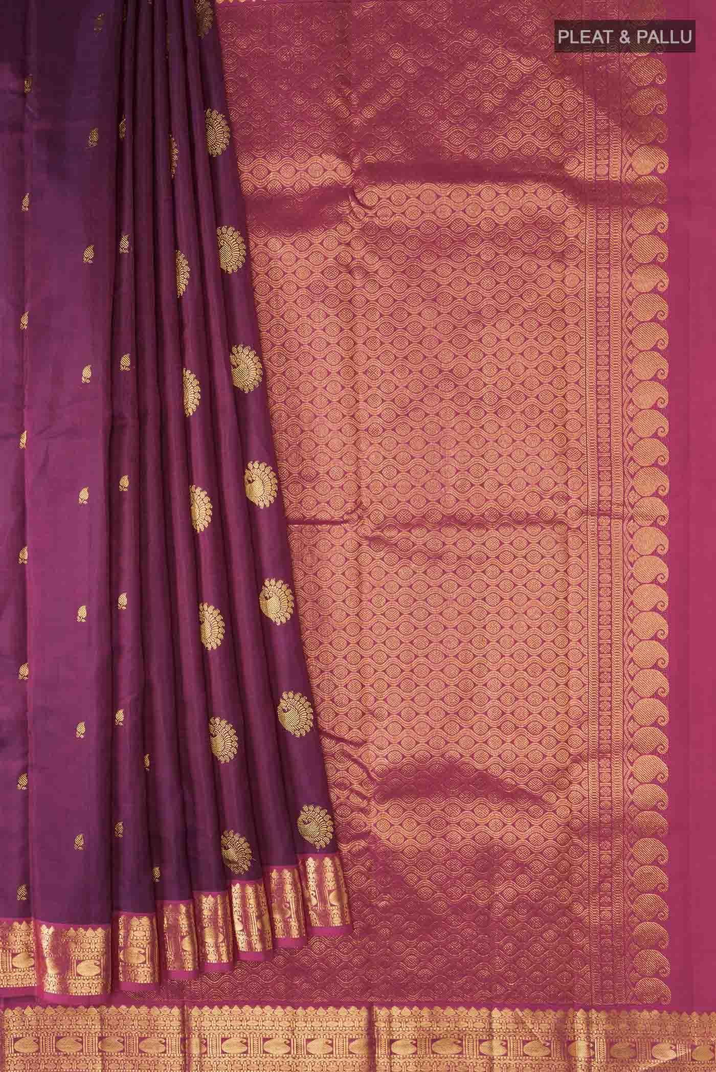pleats pallu