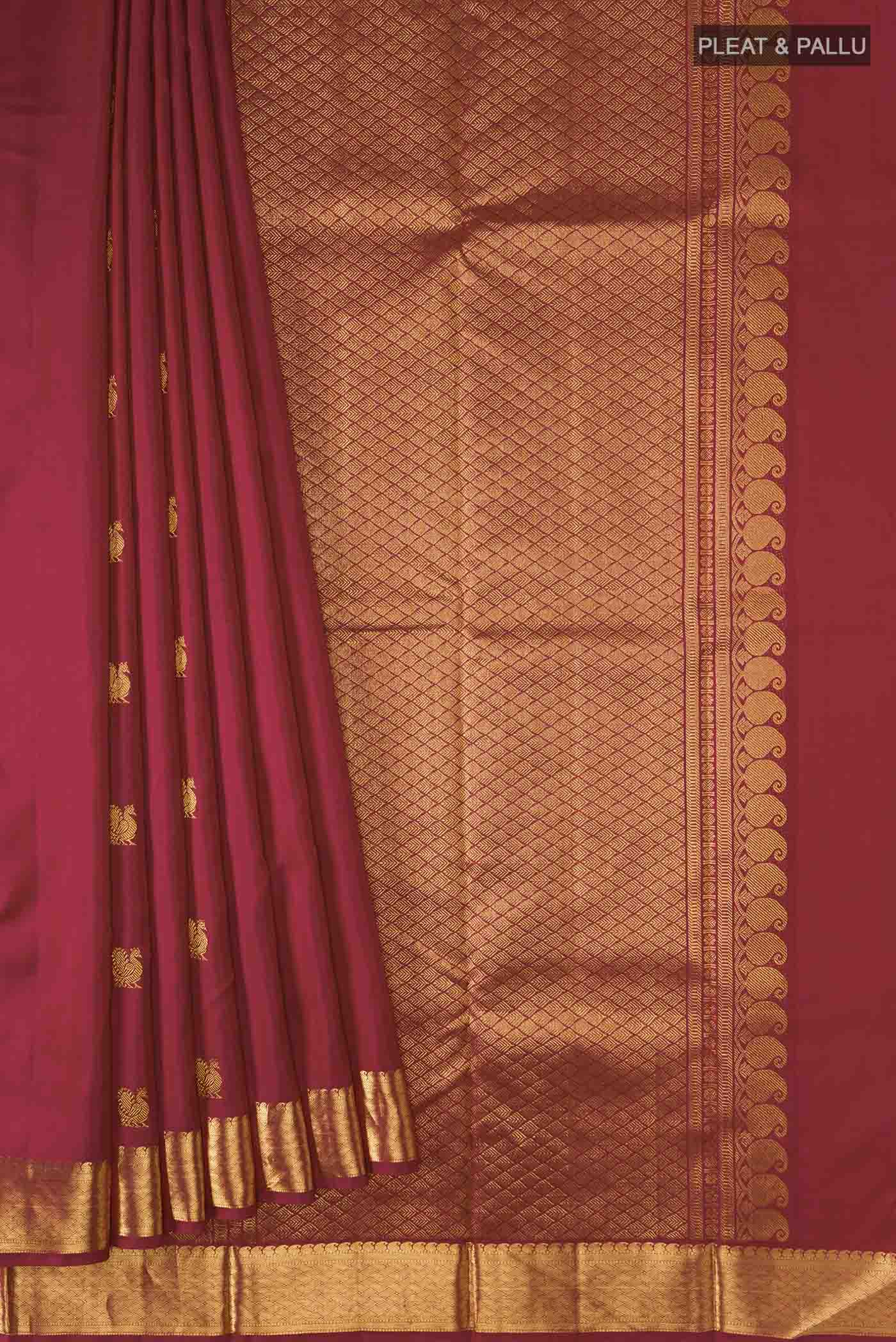 pleats pallu