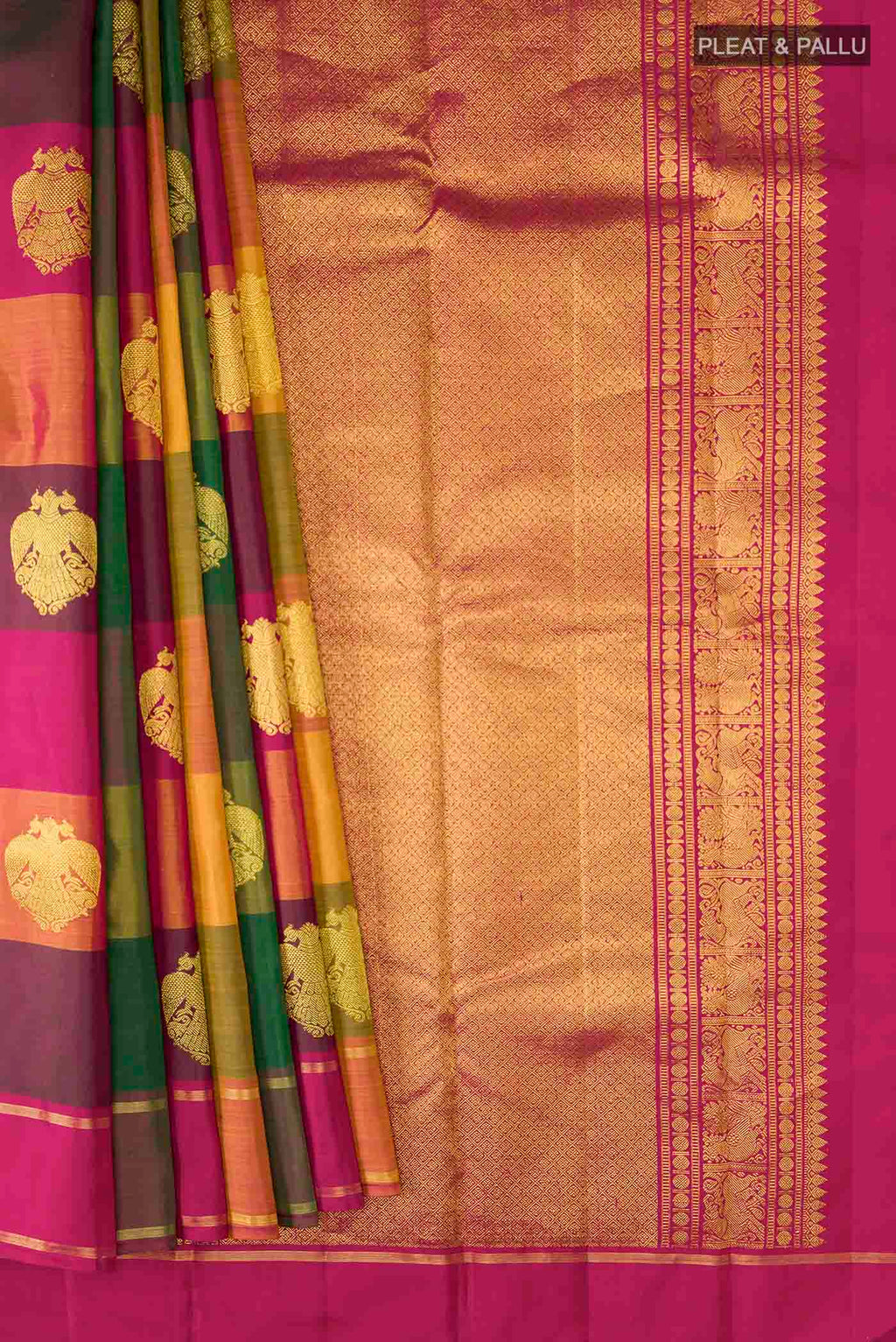 pleats pallu
