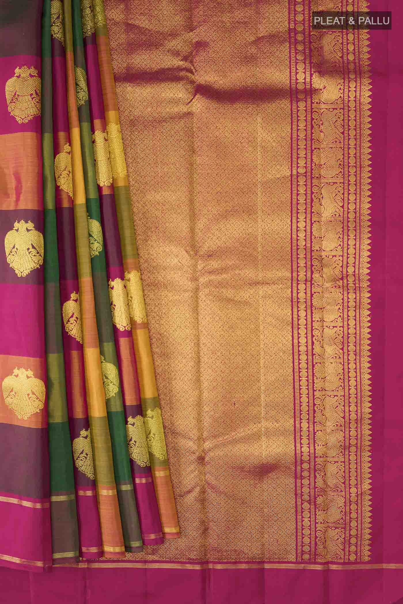 pleats pallu