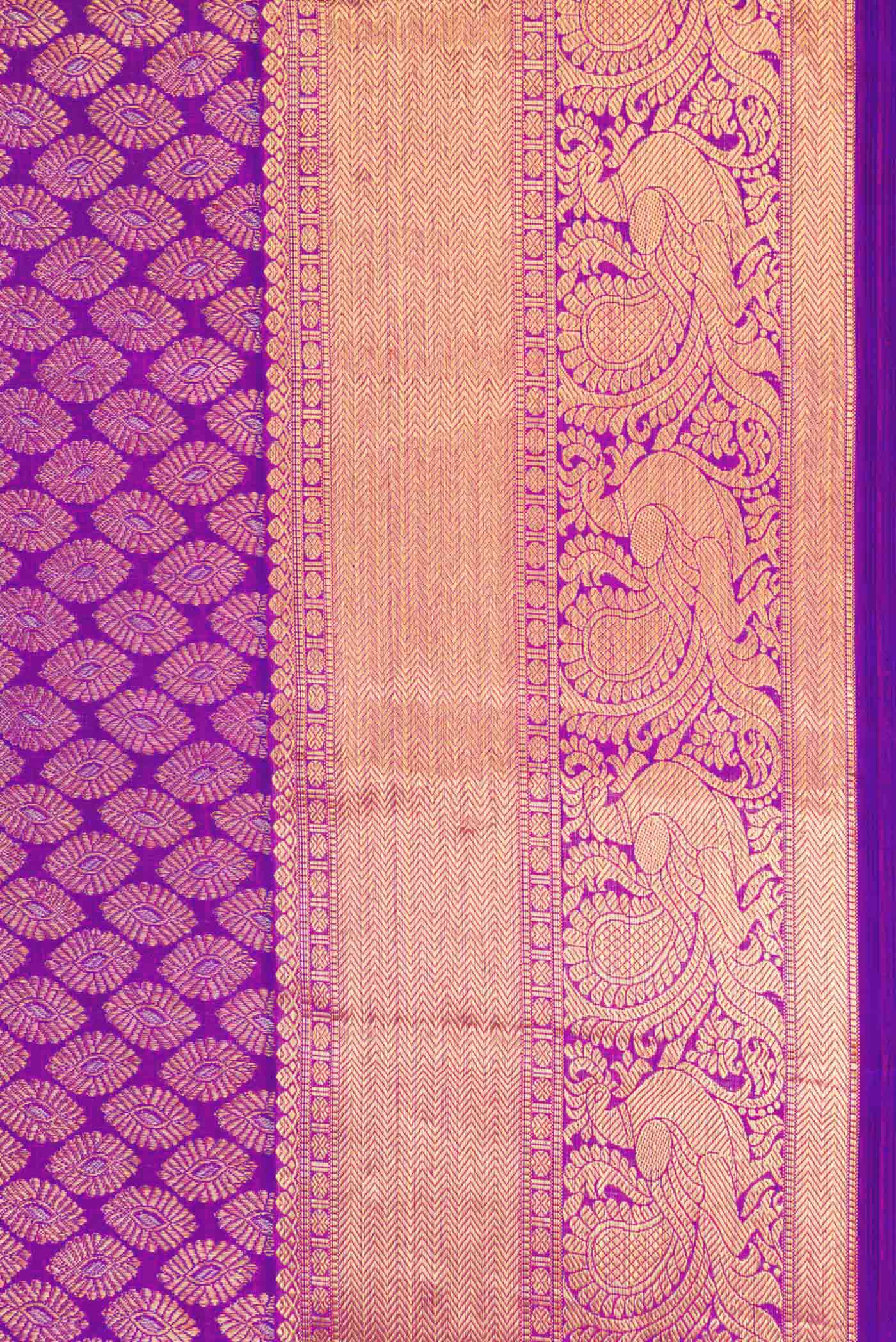 Border image of Purple Dual Tone Kanchipuram Silk Saree with Zari Brocade on the body and Zari Border. 