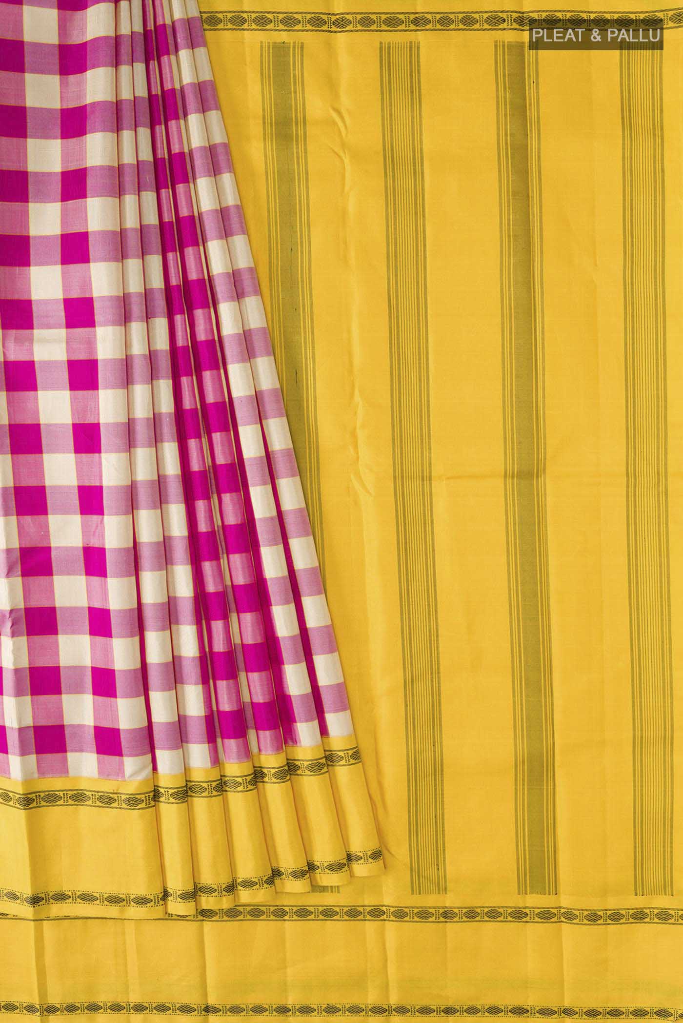 Pleats and pallu of Multi Color Kanchipuram Silk Saree with Checked design on the body and Thread Border