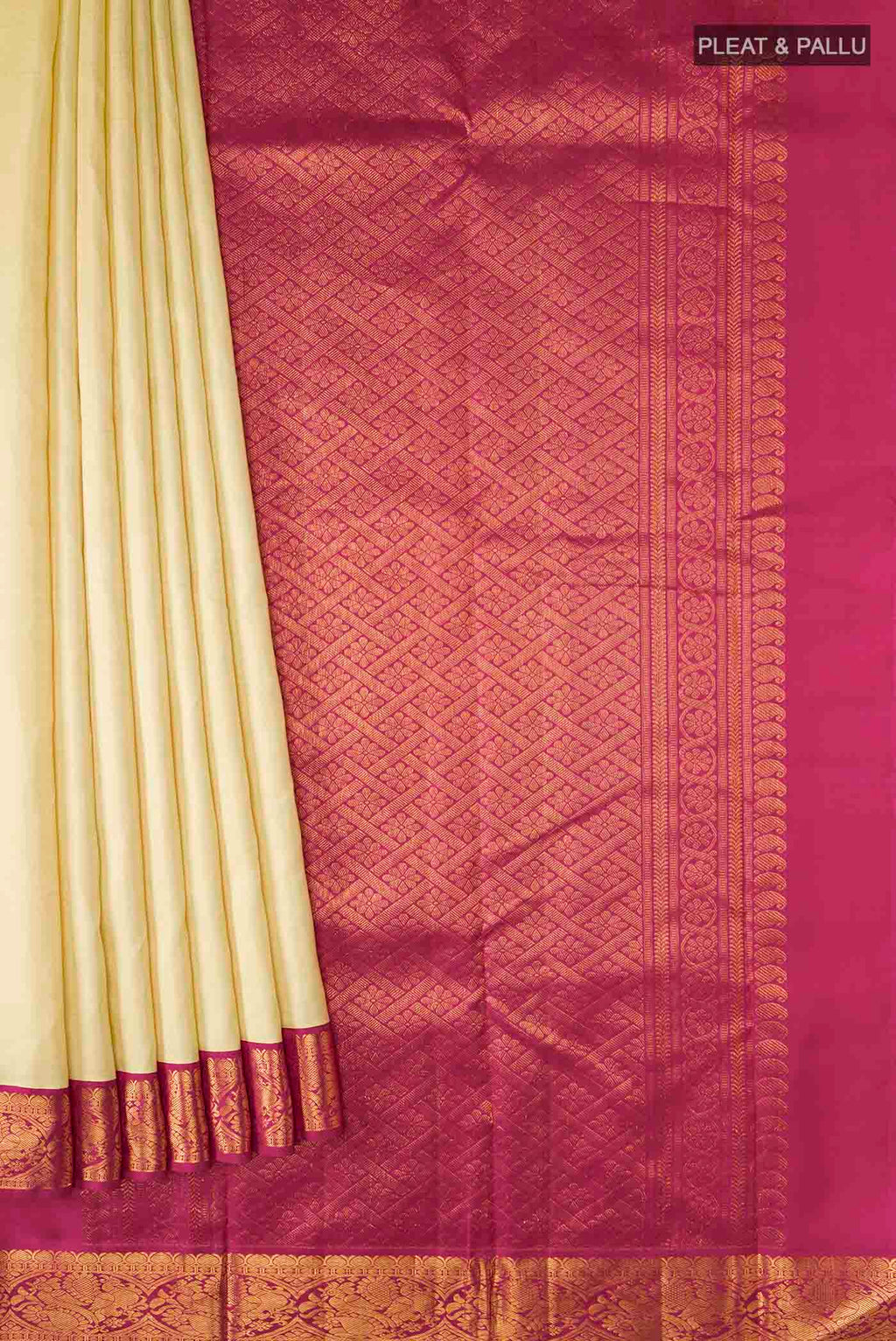 pleats pallu