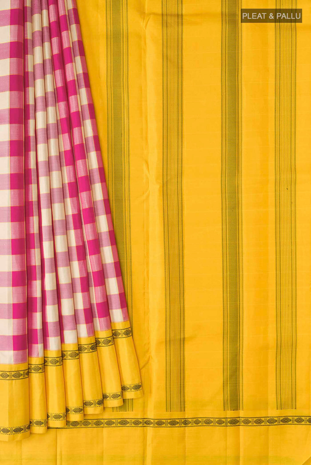 pleats pallu