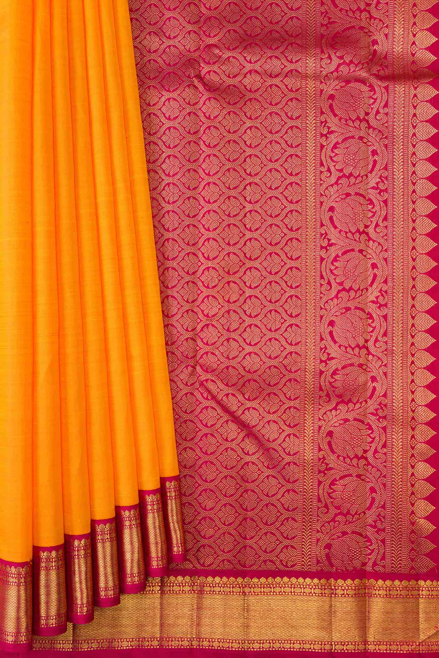 pleats pallu