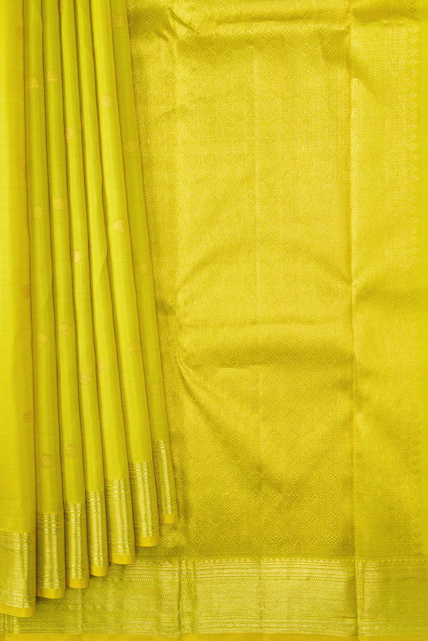 pleats pallu