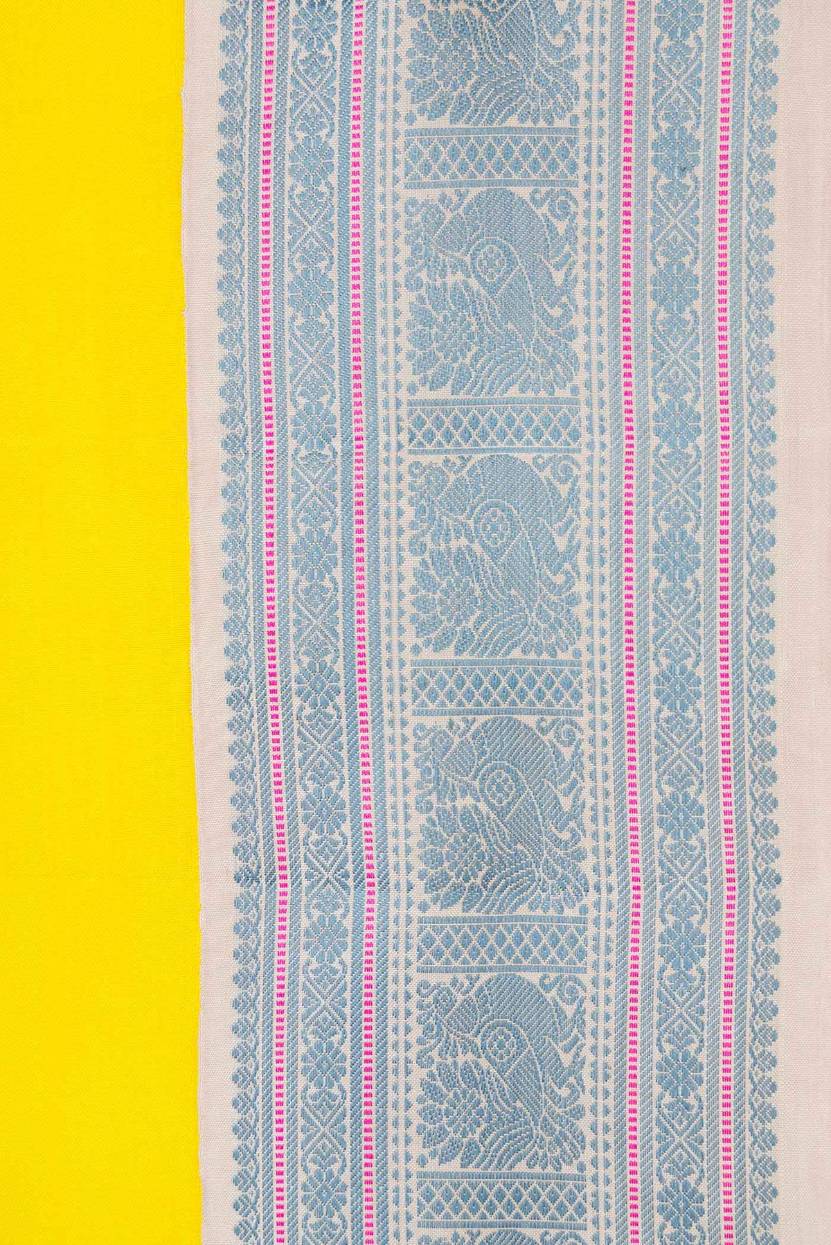 Border image of Yellow Kanchipuram Silk Saree with Plain Body and Thread Border