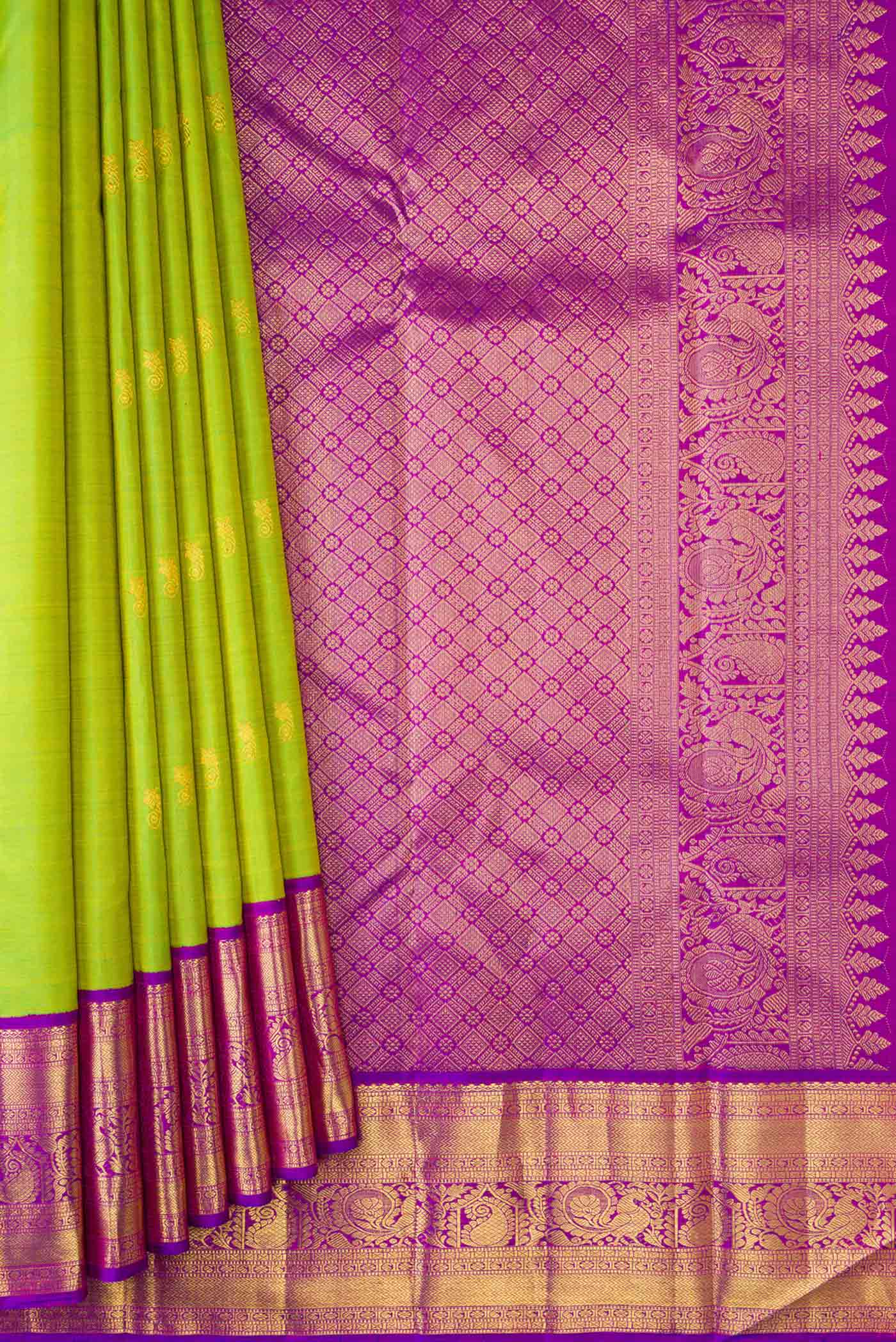 pleats pallu
