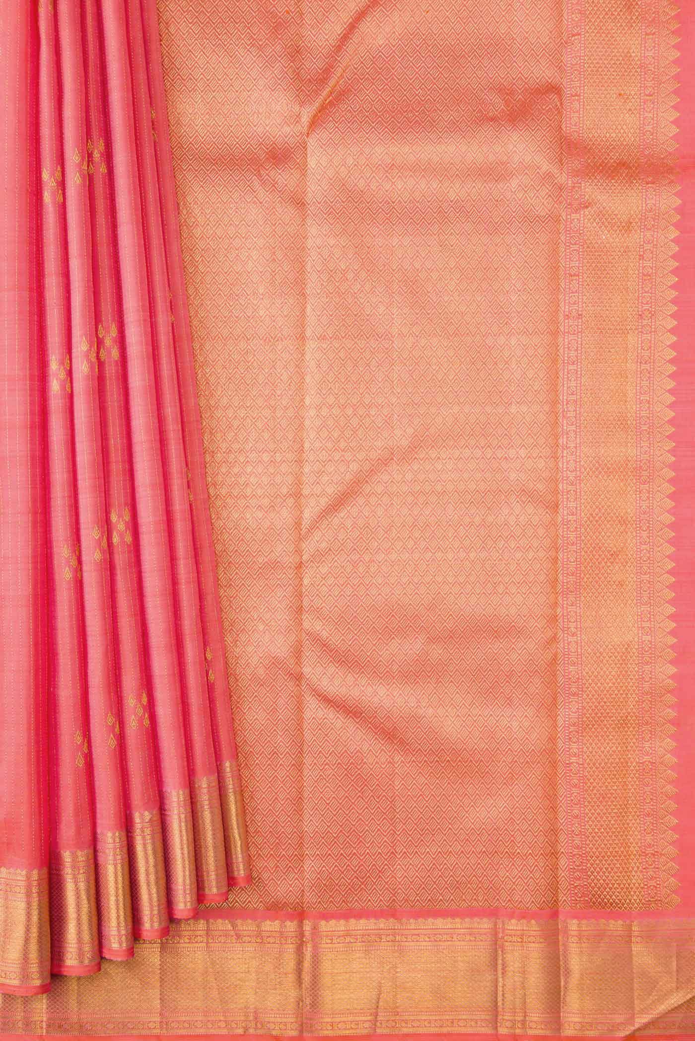 pleats pallu