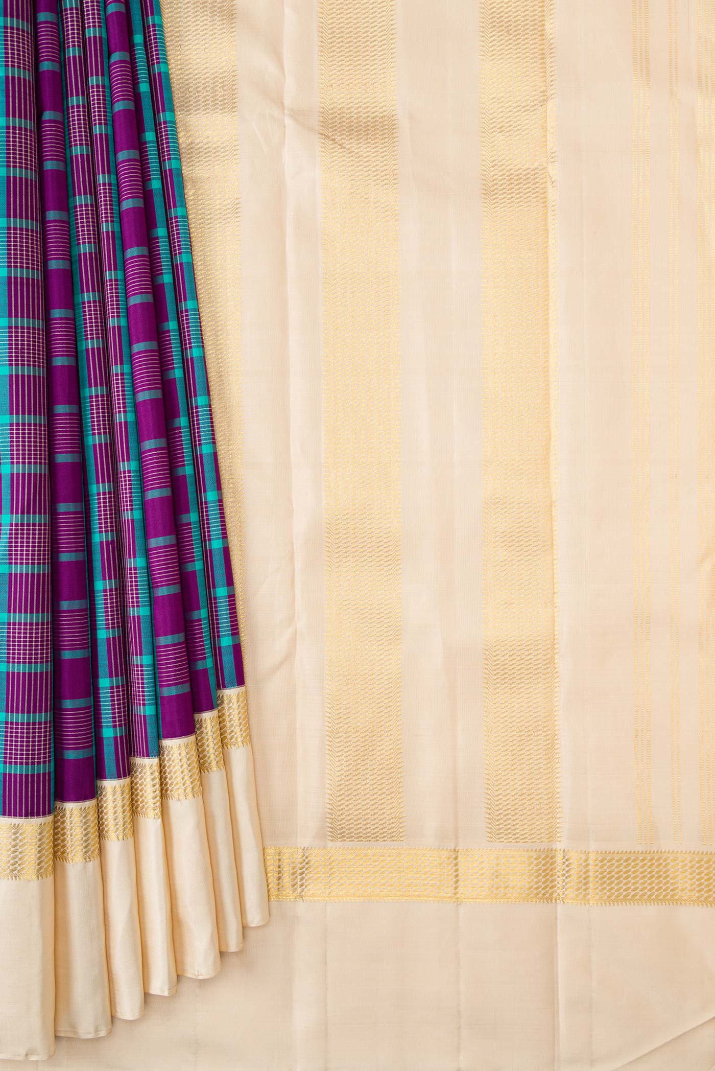 pleats pallu