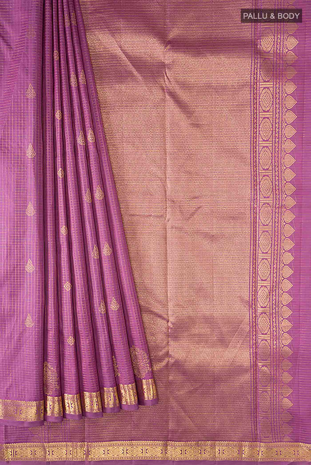 pleats pallu
