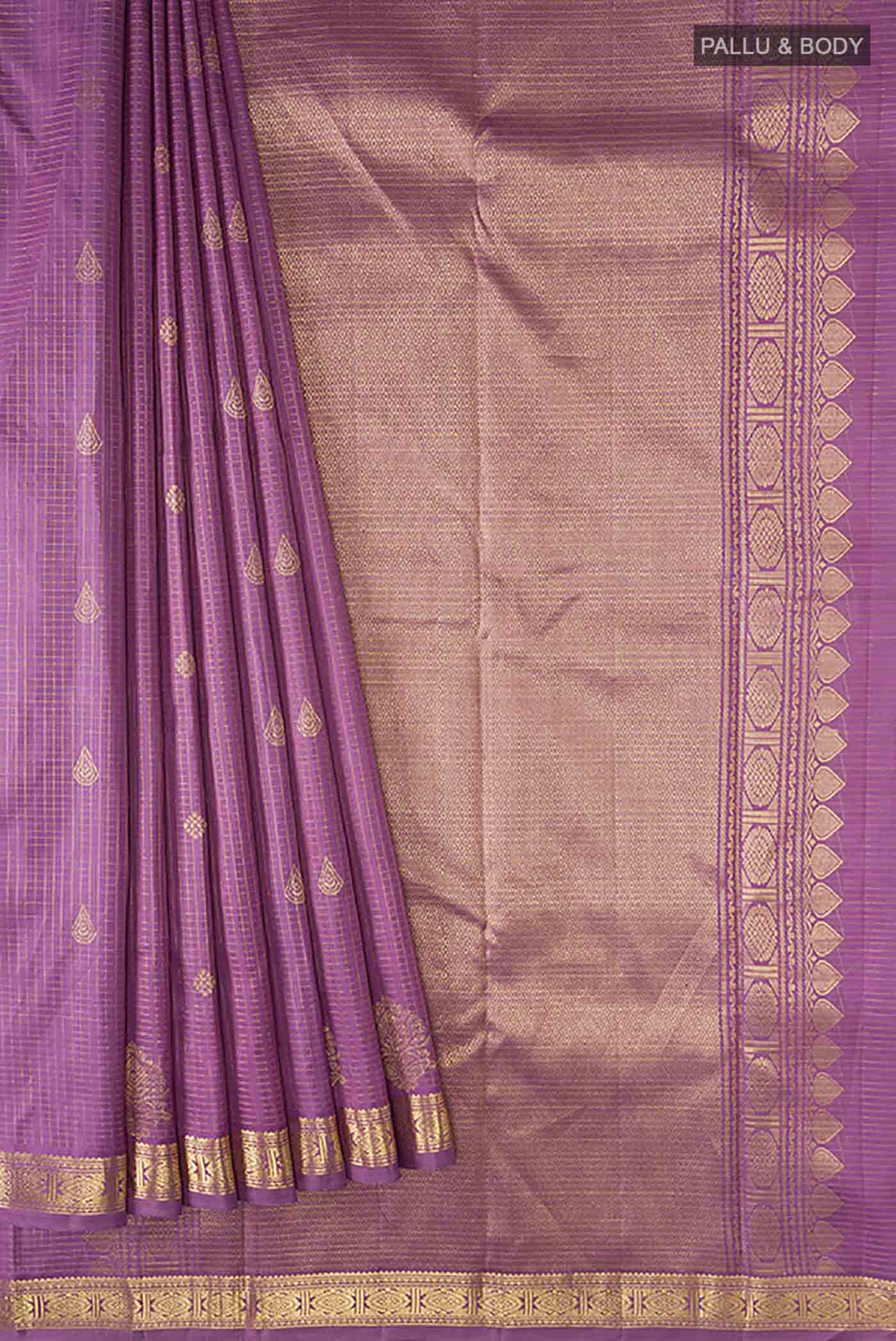 pleats pallu
