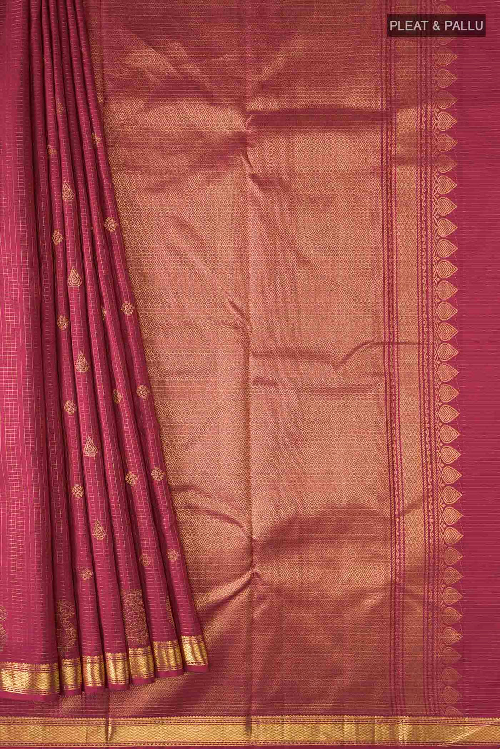 pleats pallu