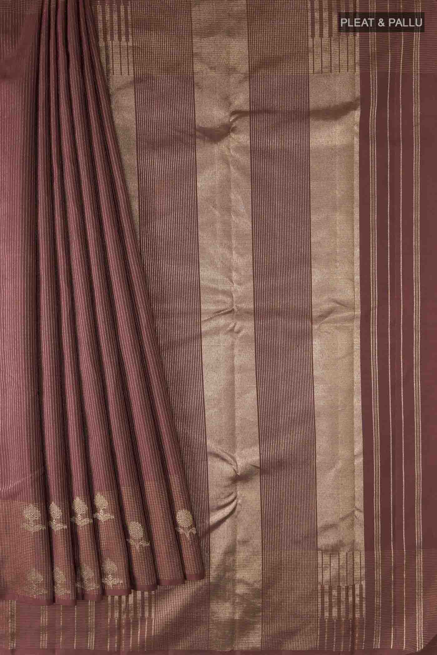 pleats pallu