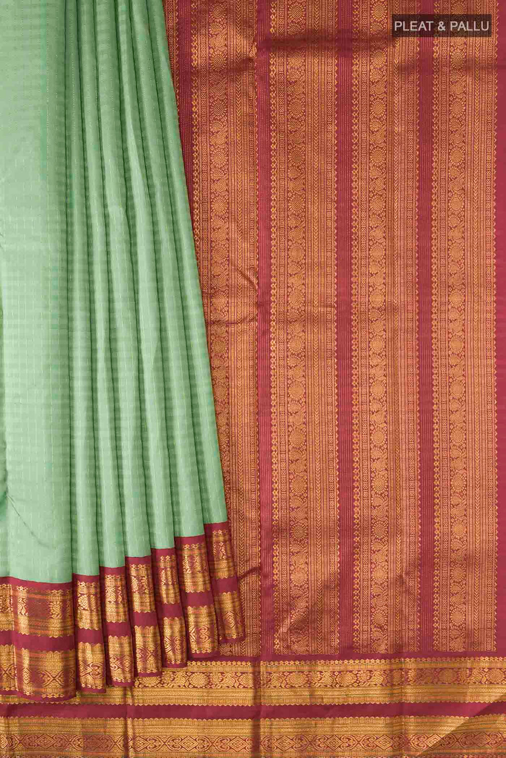 pleats pallu