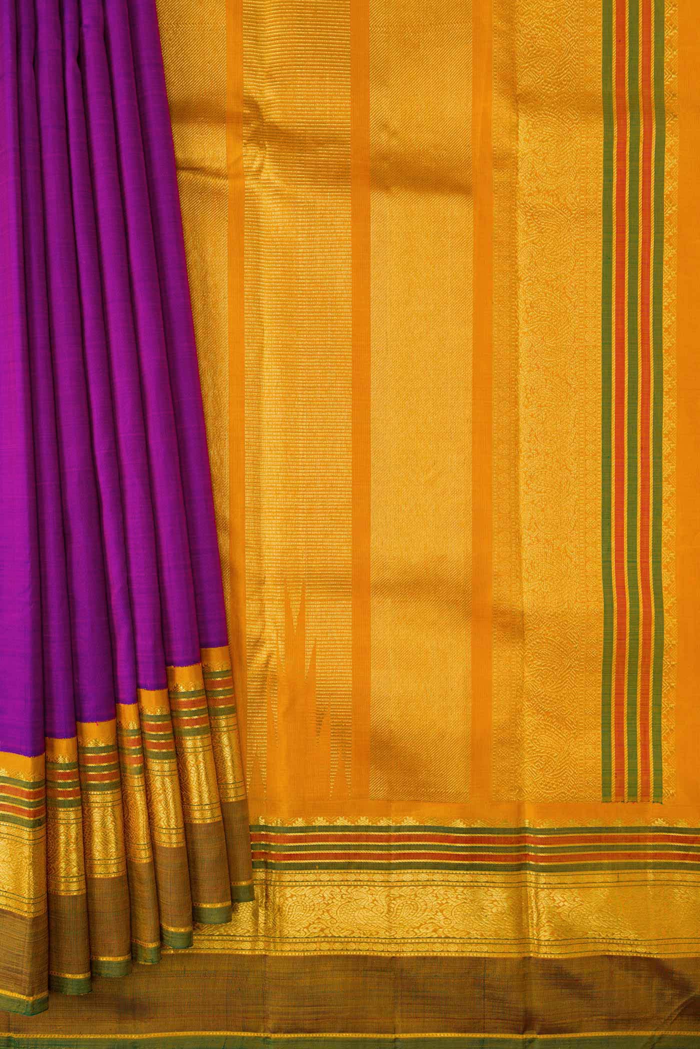 pleats pallu