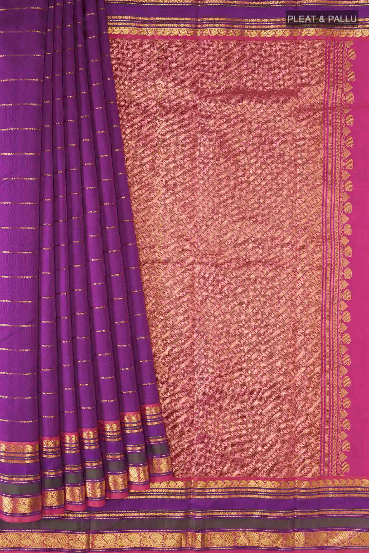 pleats pallu