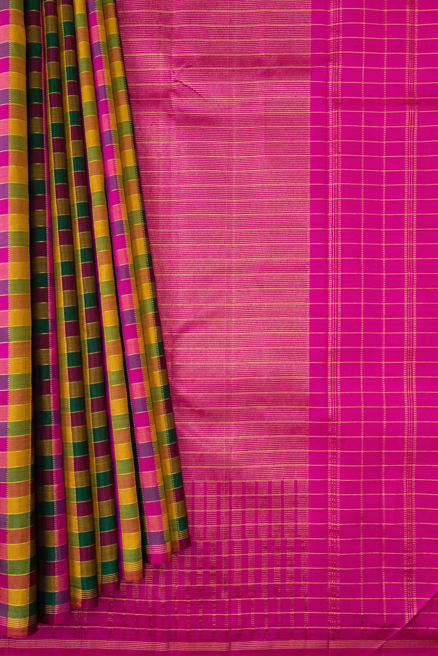 pleats pallu