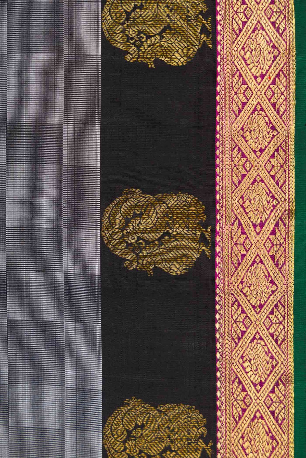 Border image of Grey Dual Tone Kanchipuram Silk Saree with Checked design on the body and Zari Border