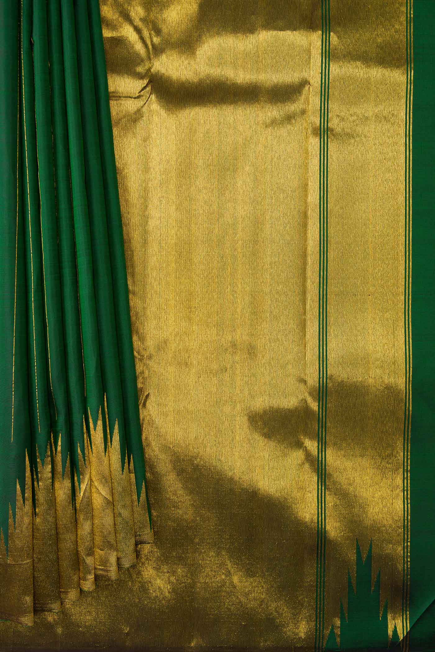 pleats pallu
