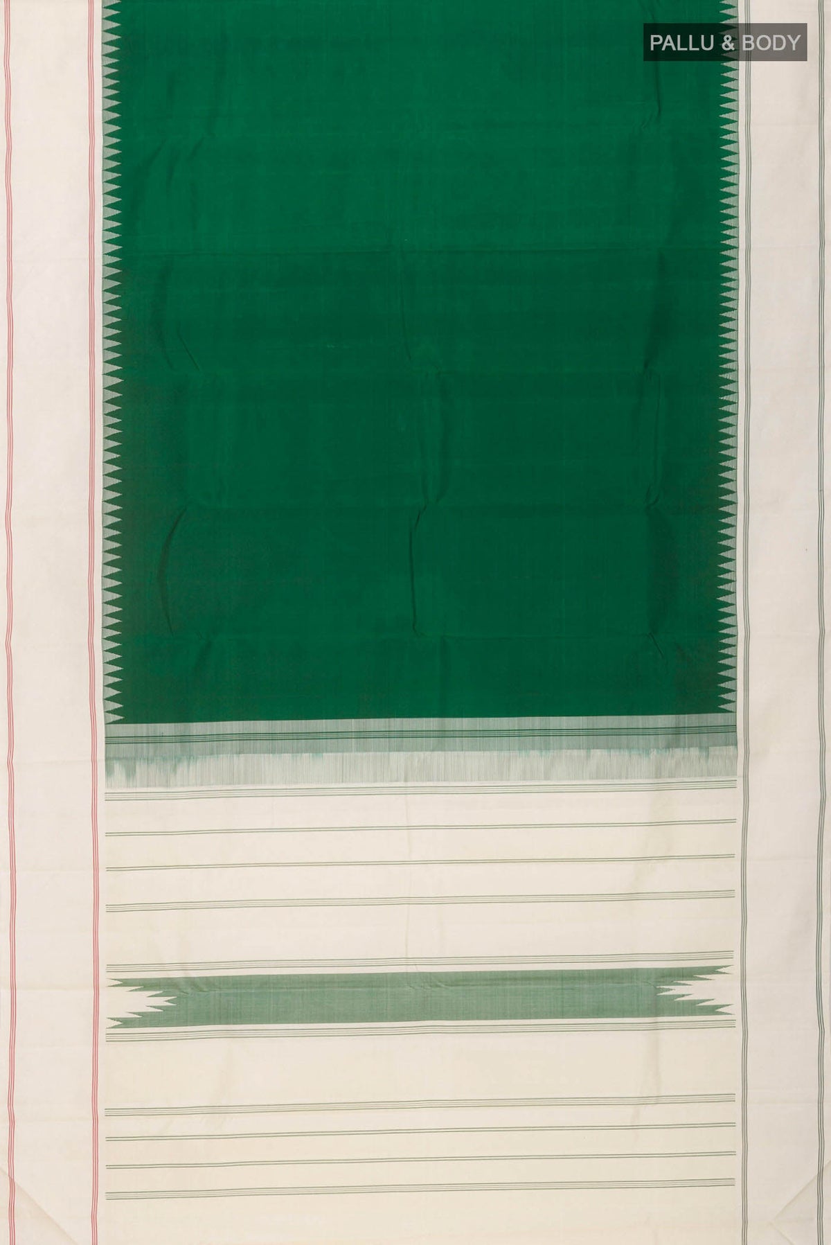 Flat view of Green Kanchipuram Silk Saree with Plain Body and Plain Border