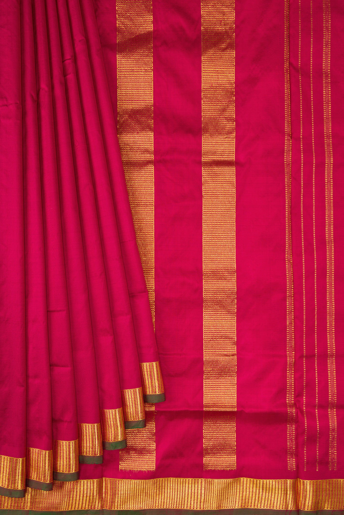 Pleats and pallu of Pure Silk Pure Zari Maroon Kanjivaram Nine Yards Saree with Plain Body and Zari Border. 