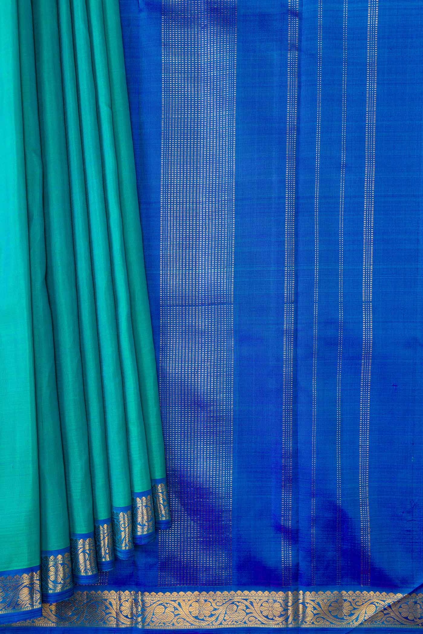 pleats pallu