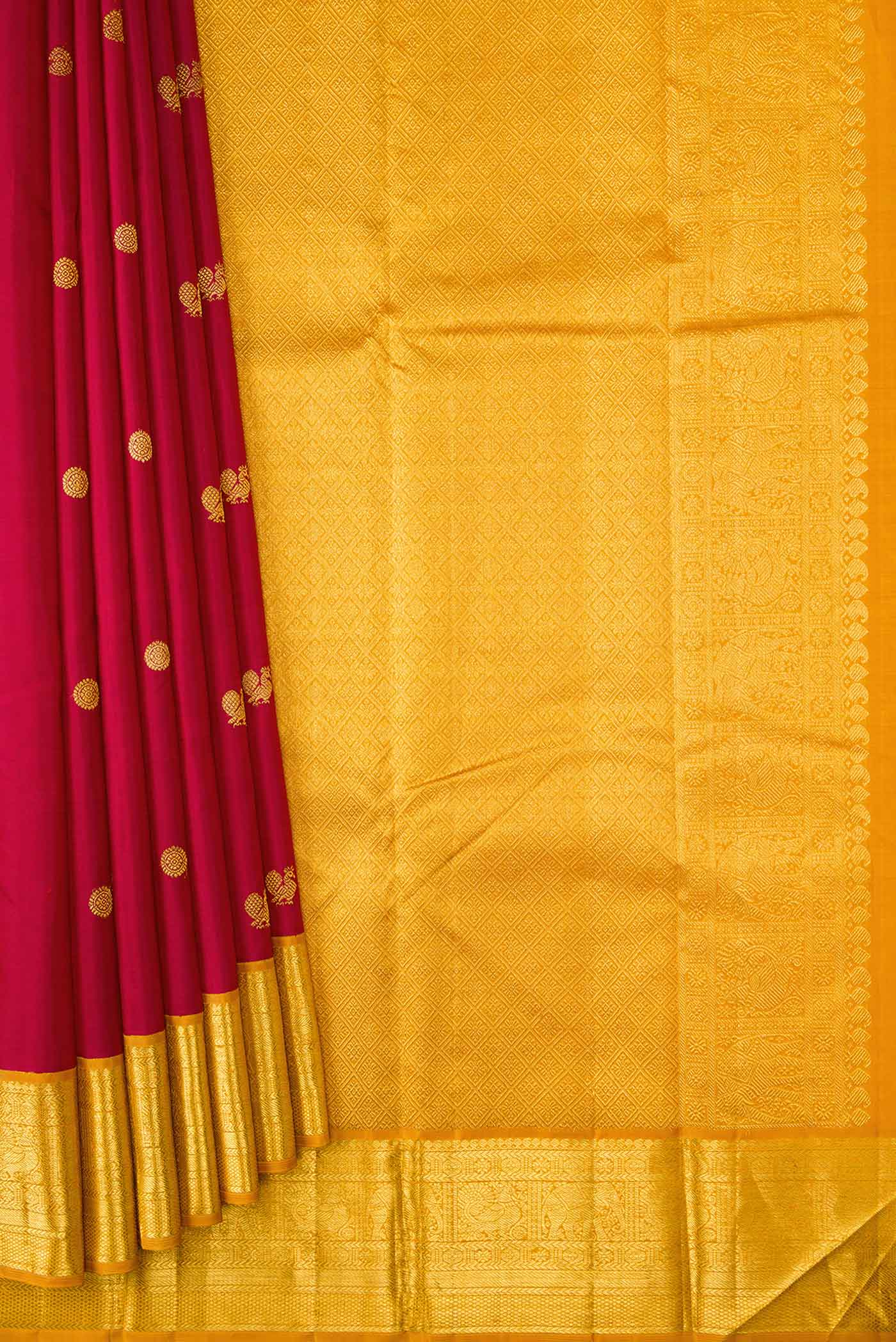 pleats pallu