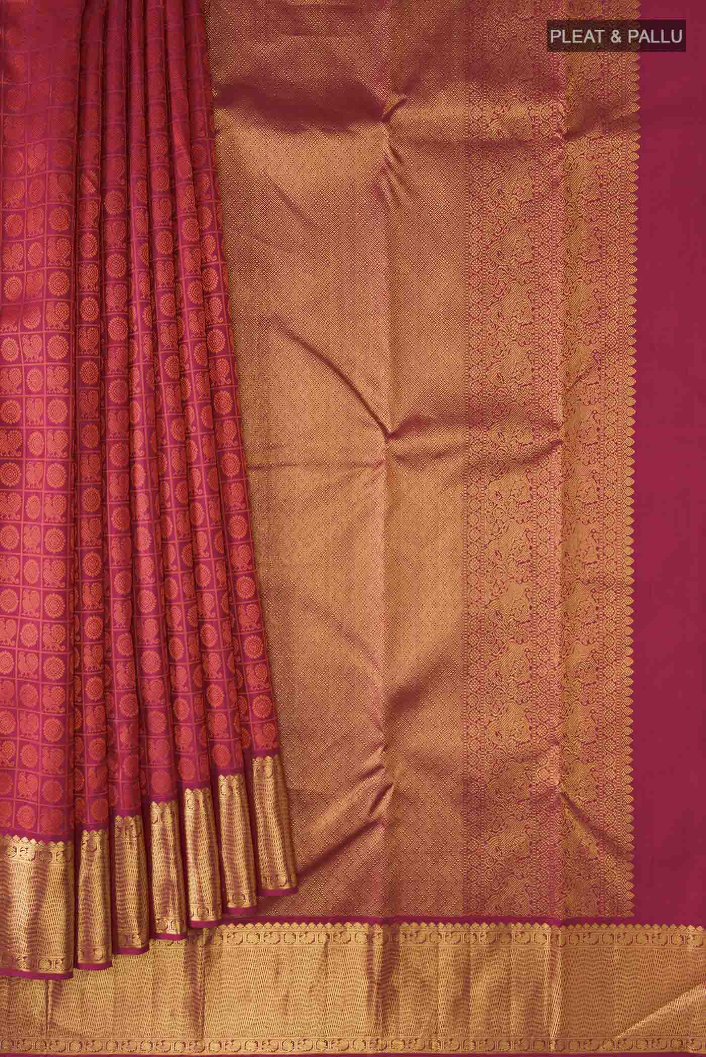 pleats pallu