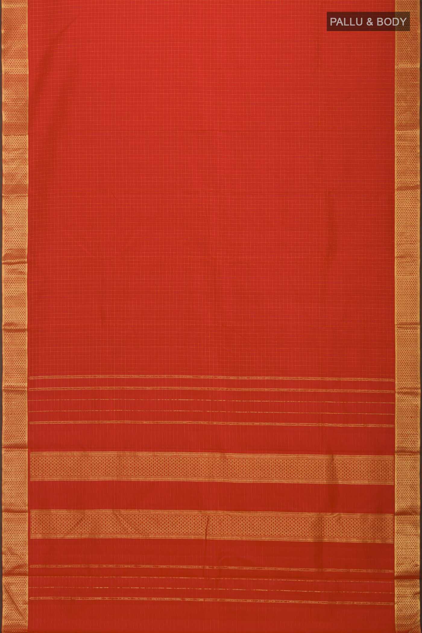 pallu body