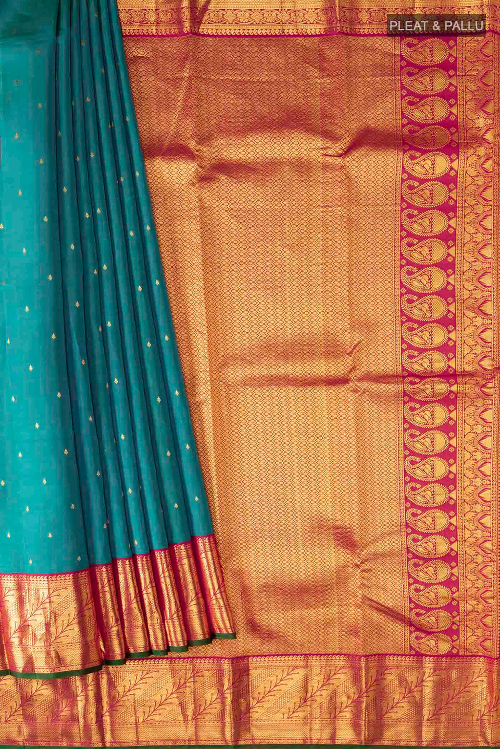 pleats pallu