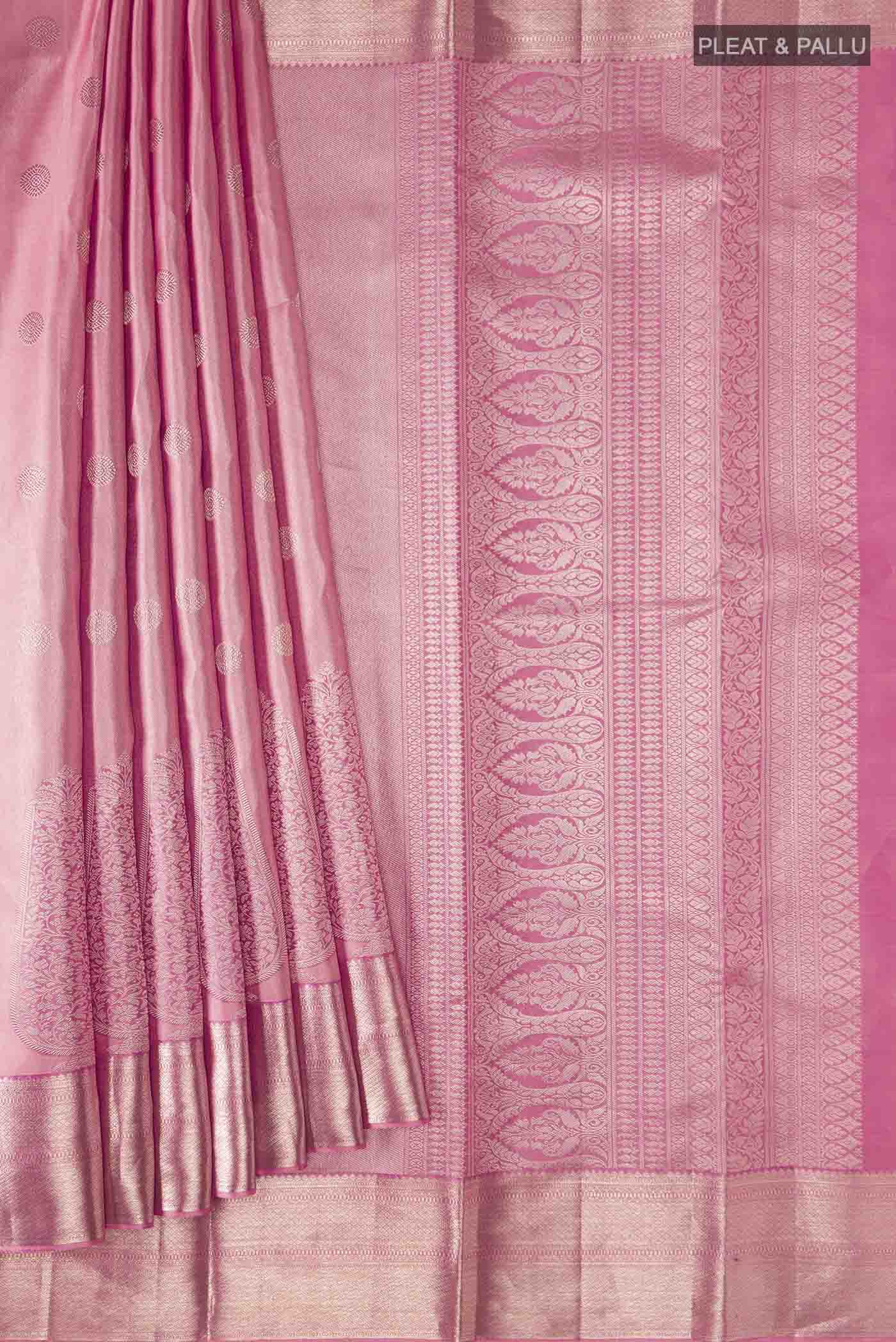 pleats pallu