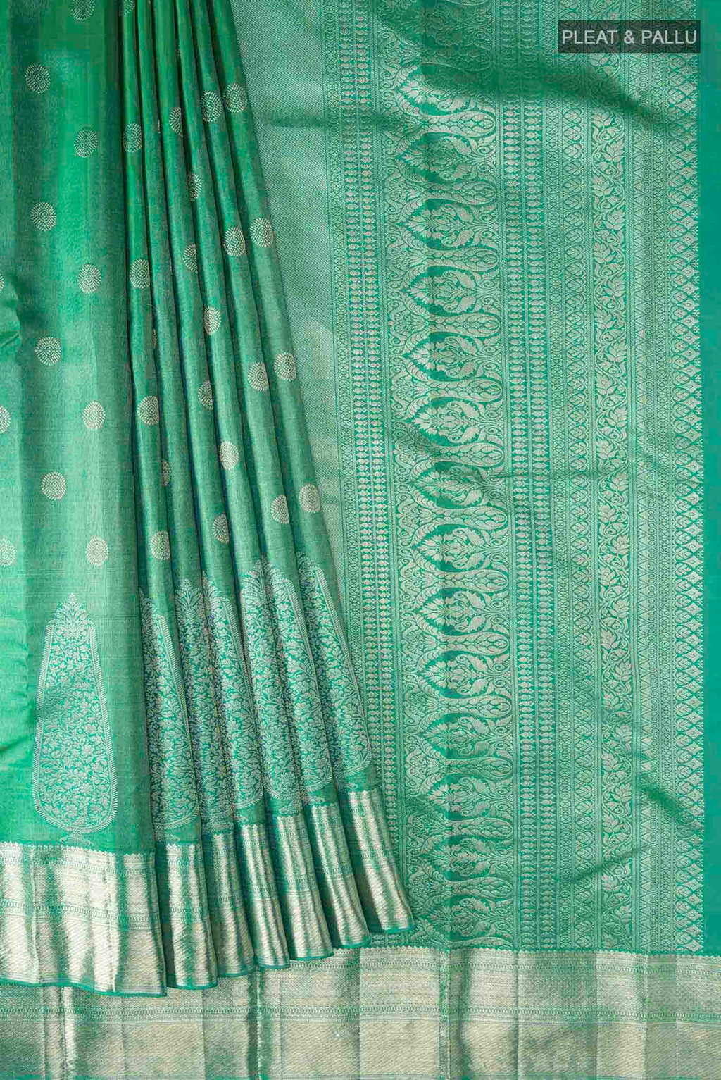 pleats pallu