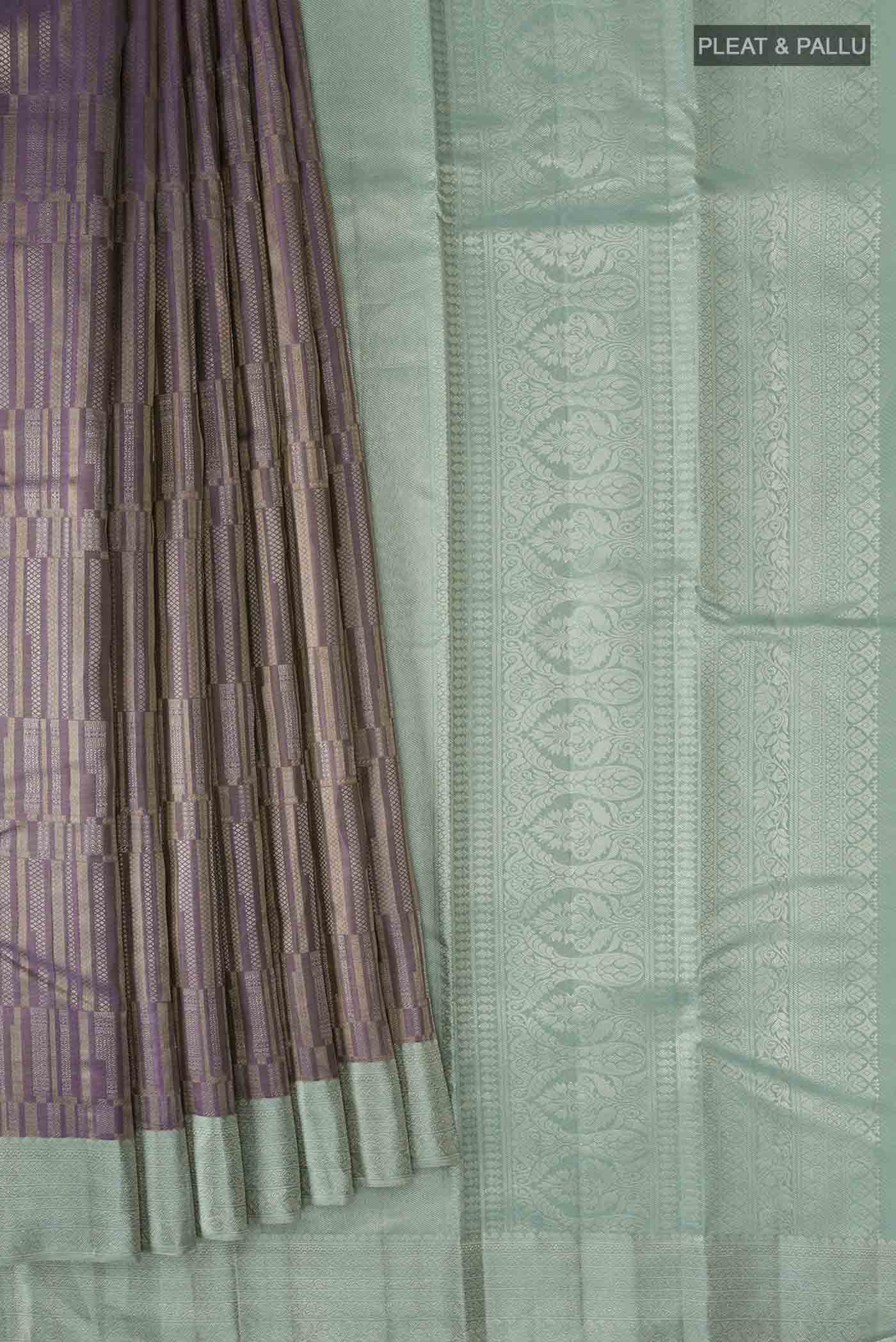 pleats pallu