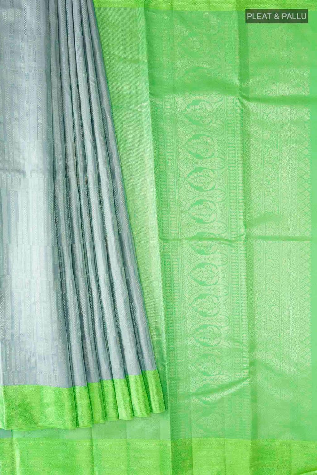 pleats pallu