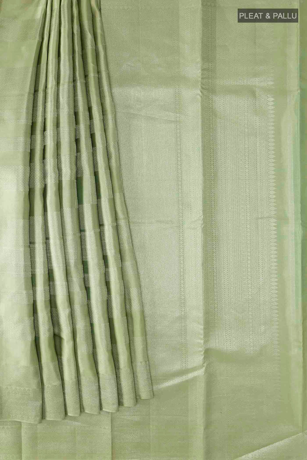pleats pallu