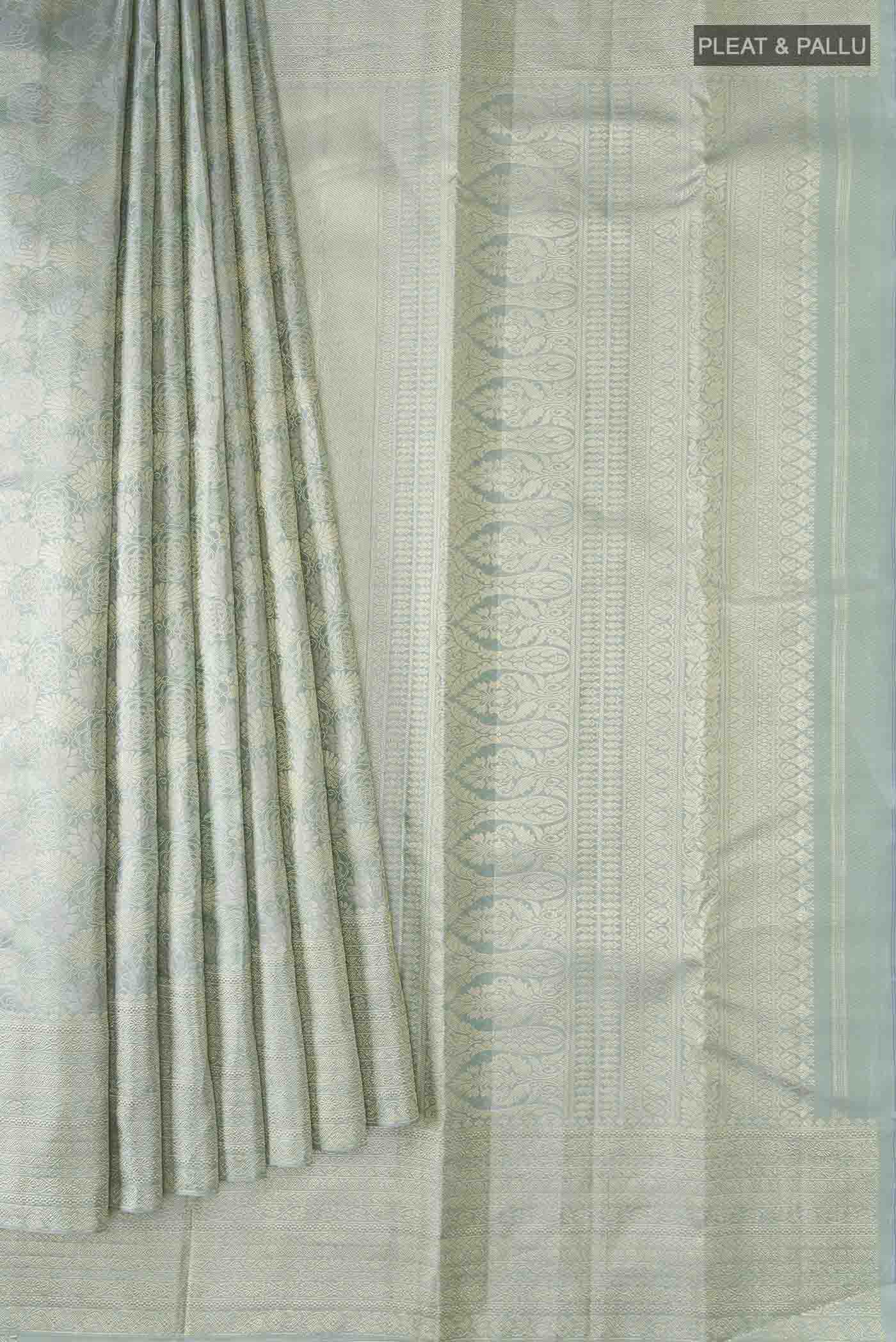 pleats pallu