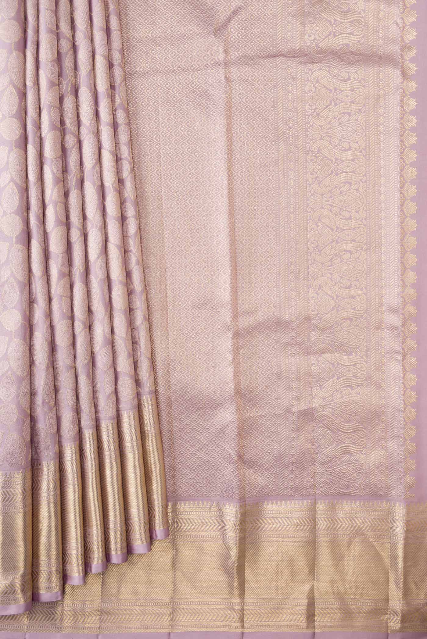 pleats pallu