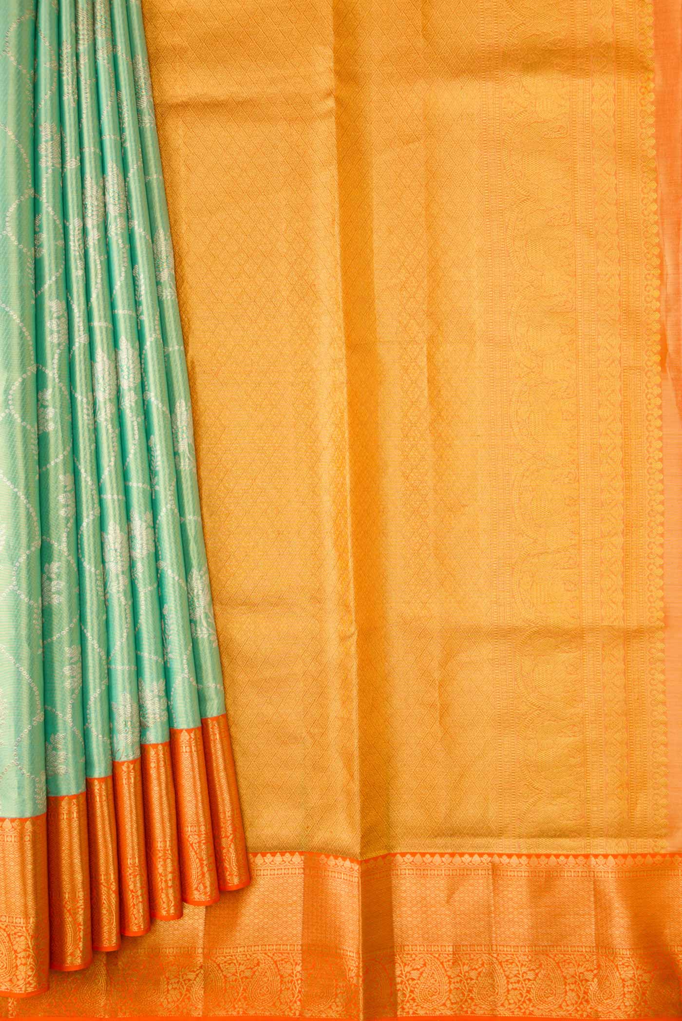 pleats pallu