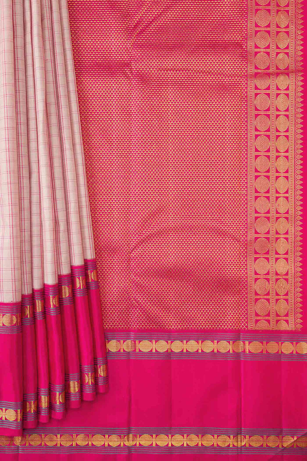 pleats pallu
