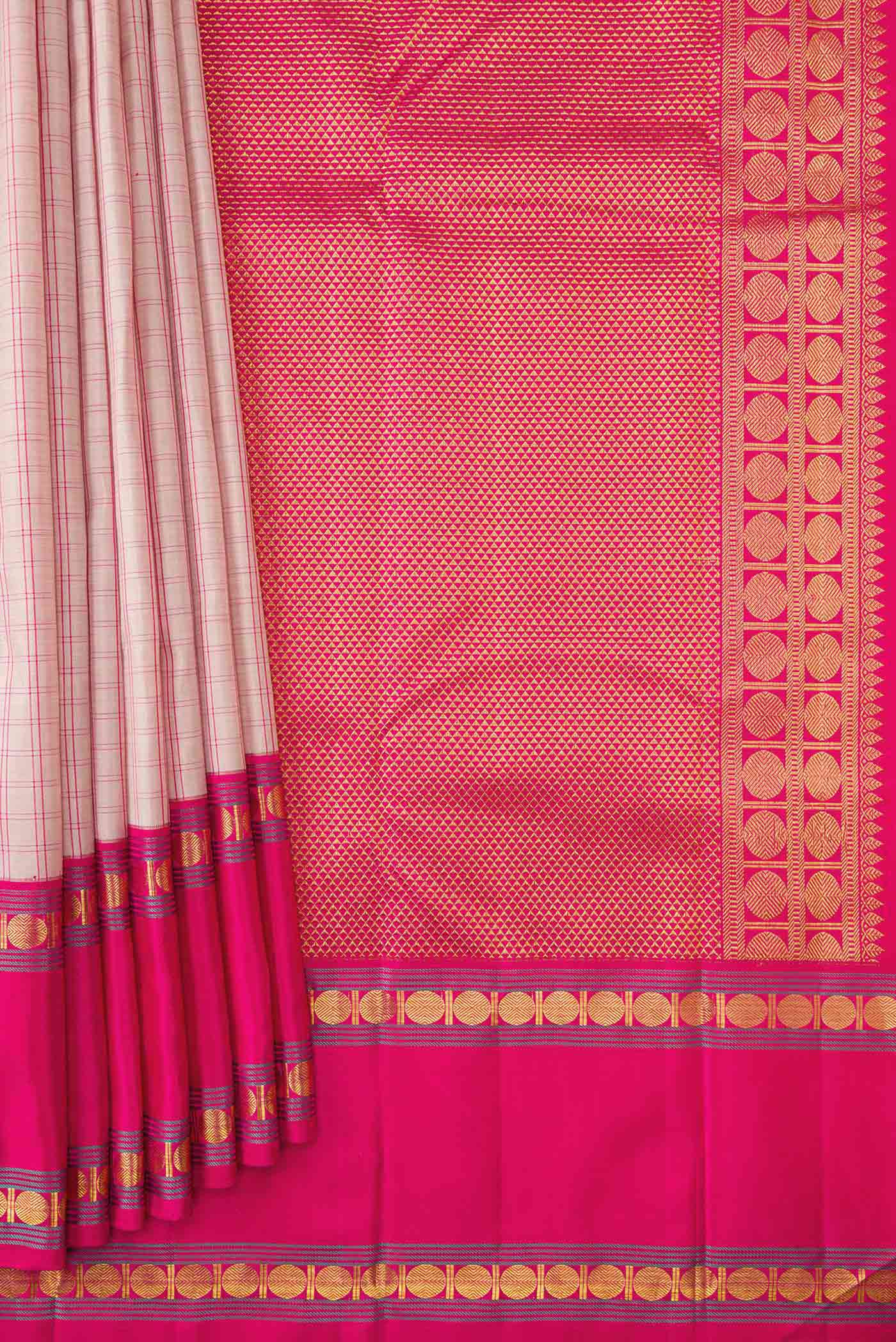 pleats pallu