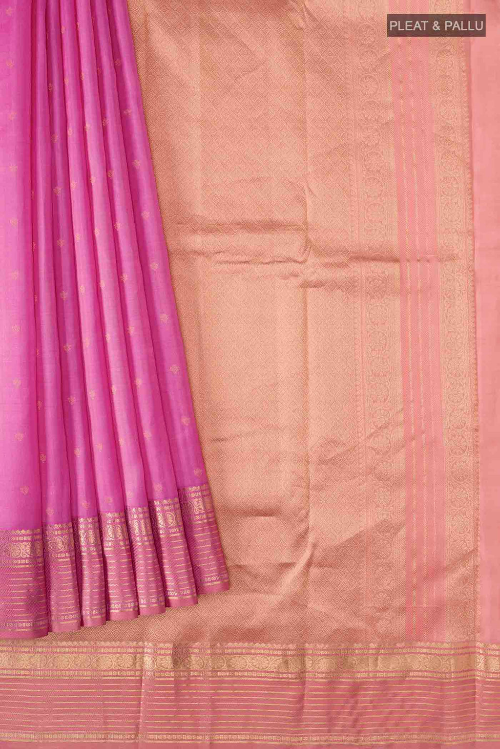 pleats pallu