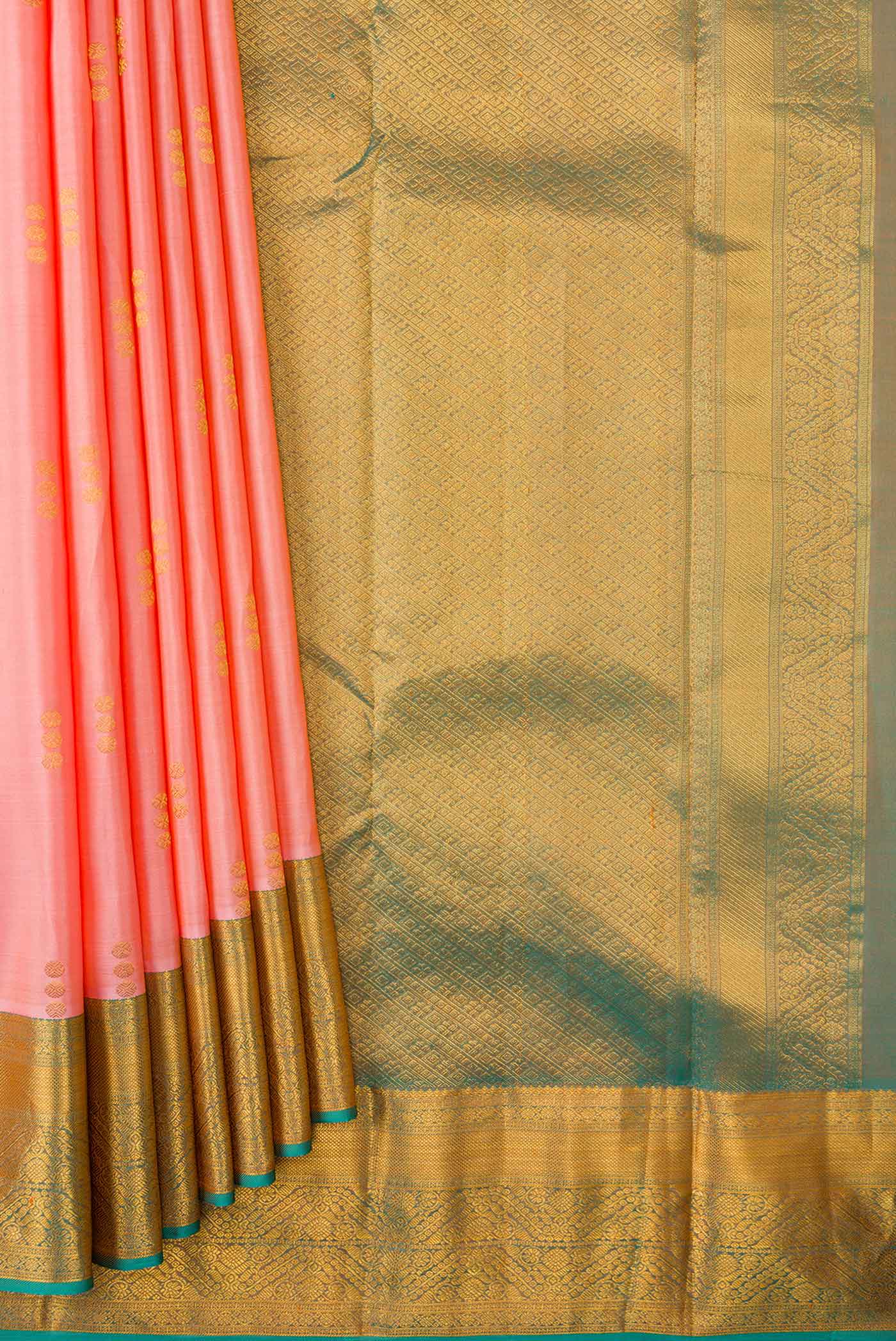 Pleats and pallu of Pink Dual Tone Kanchipuram Silk Saree with Zari Butta on the body and Zari Border