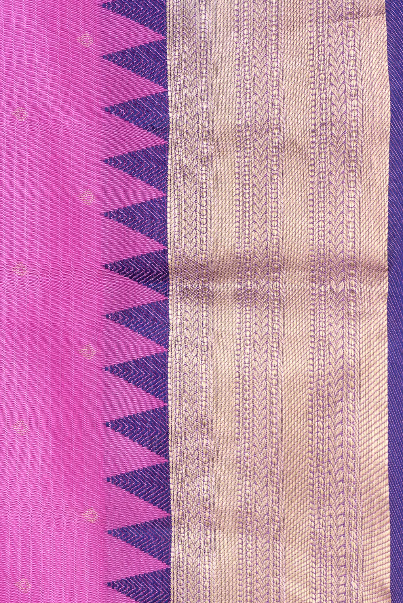 Border image of Pink Dual Tone Kanchipuram Silk Saree with Zari Butta on the body and Zari And Thread Border. 